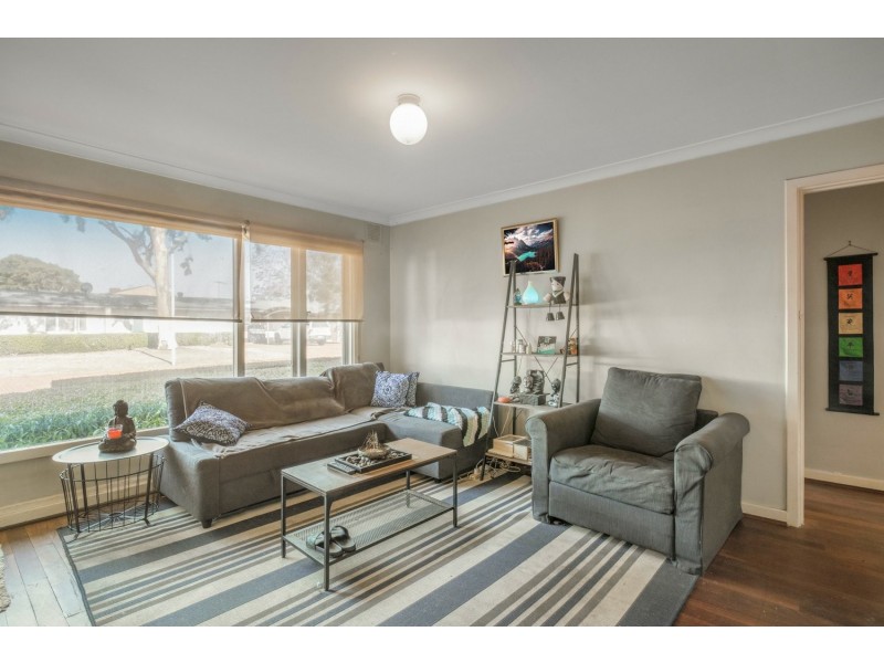Unit 2/17 Westbrook Way, Girrawheen WA 6064