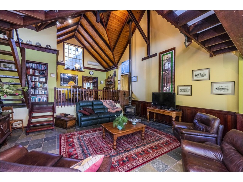 231 Paulls Valley Road, Paulls Valley WA 6076