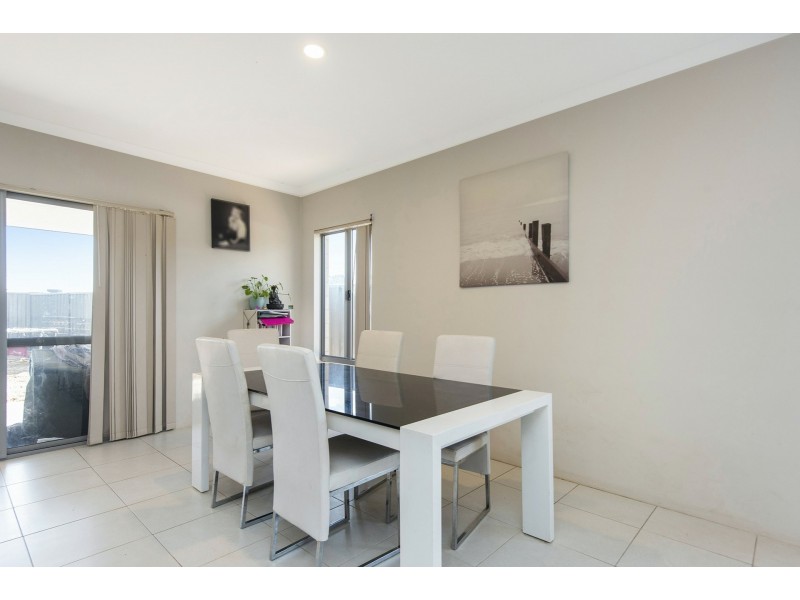 2 Wandina Close, Helena Valley WA 6056