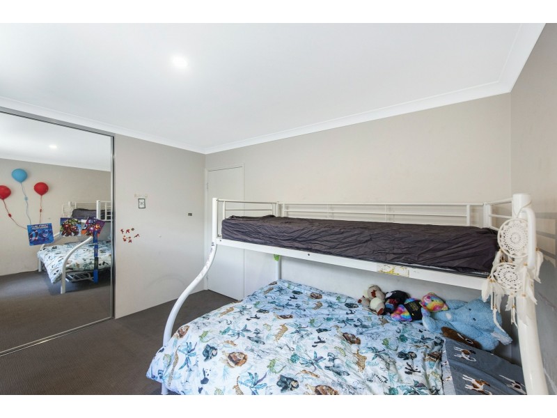 2 Wandina Close, Helena Valley WA 6056