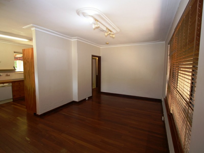 49 Hawtin Road, Maida Vale WA 6057