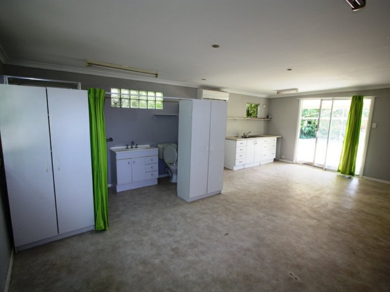 49 Hawtin Road, Maida Vale WA 6057