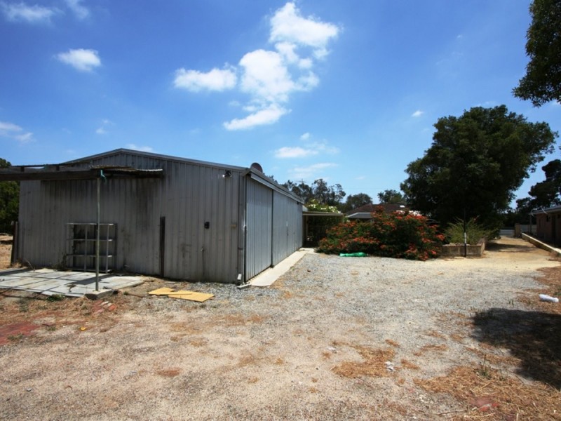 49 Hawtin Road, Maida Vale WA 6057