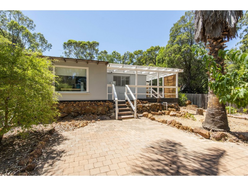 27B Balmoral Road, Gooseberry Hill WA 6076