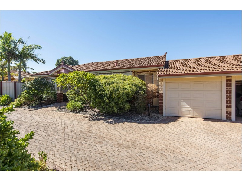 Unit 4/7 Brooks Street, Kalamunda WA 6076