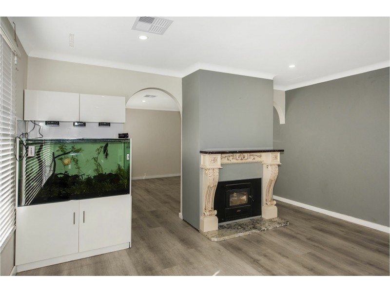 69 Lesmurdie Road East, Walliston WA 6076