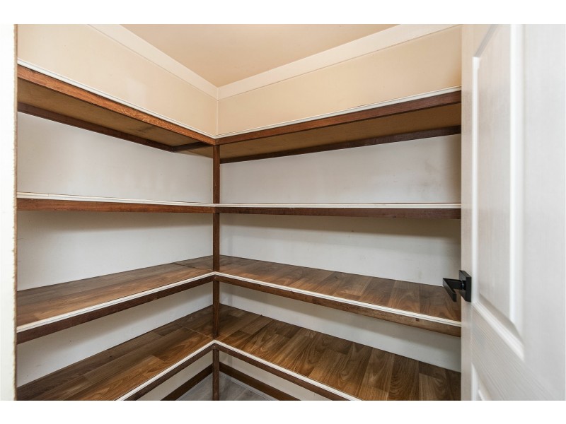 69 Lesmurdie Road East, Walliston WA 6076