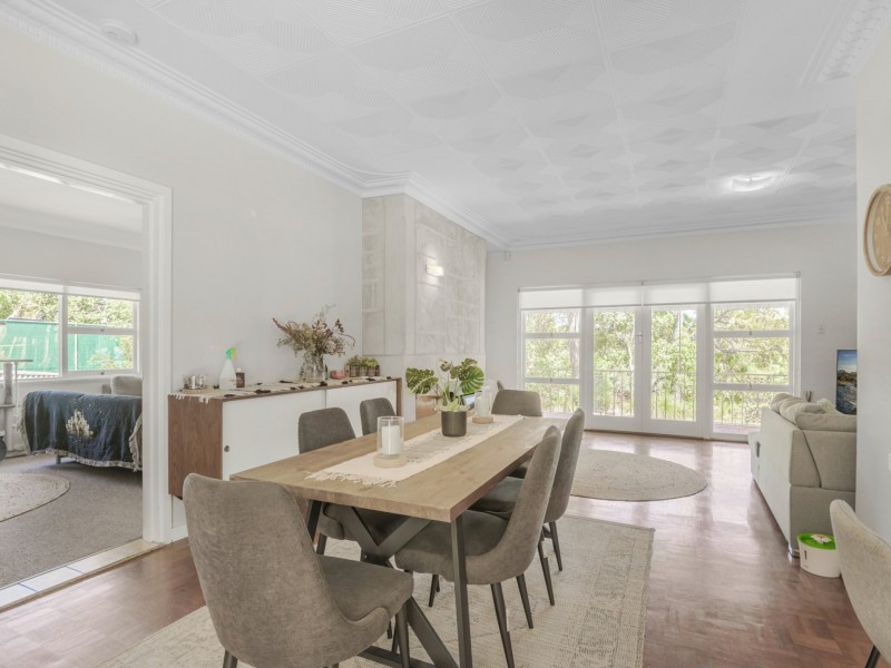 275 Lesmurdie Road, Lesmurdie WA 6076