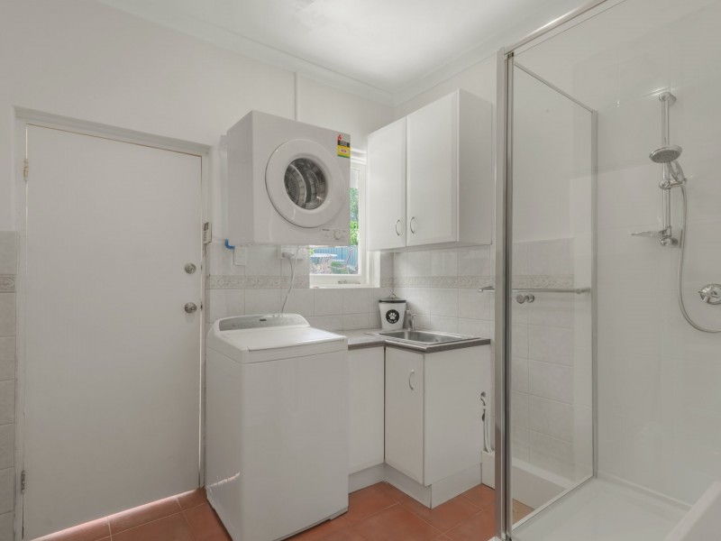 275 Lesmurdie Road, Lesmurdie WA 6076