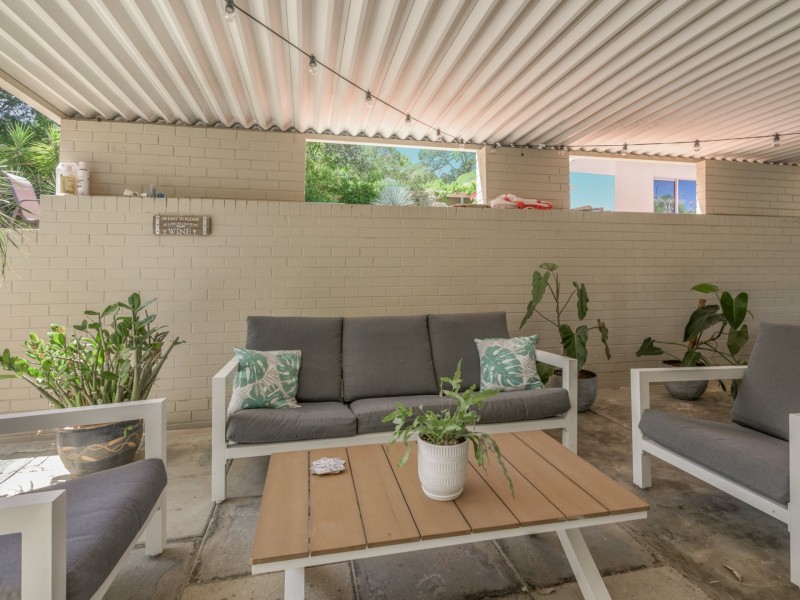 275 Lesmurdie Road, Lesmurdie WA 6076