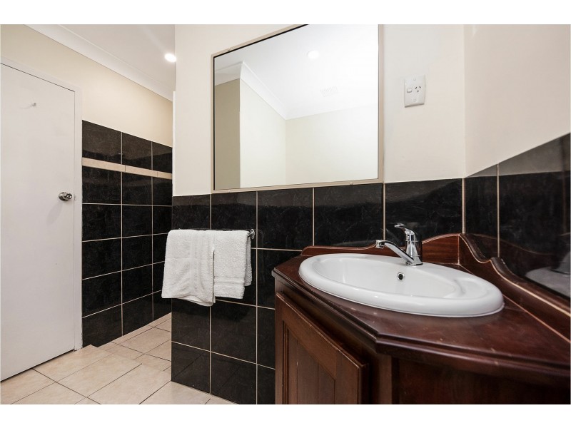 17 Cotherstone Road, Kalamunda WA 6076