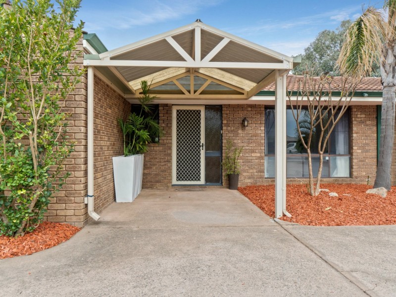 53 Wittenoom Road, High Wycombe WA 6057