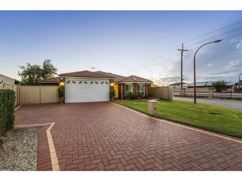 59 Gillings Parade, Wattle Grove WA 6107