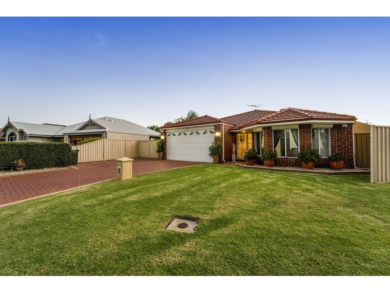 59 Gillings Parade, Wattle Grove WA 6107