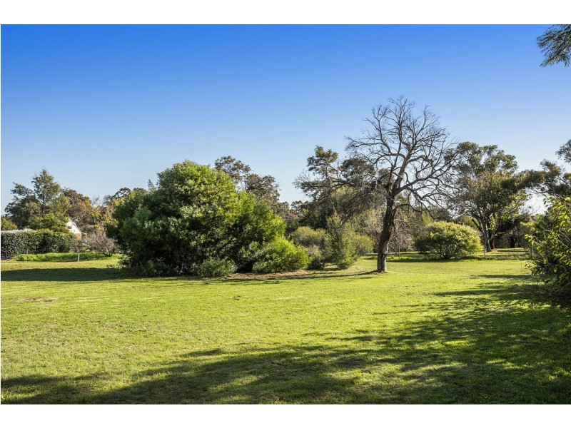 65 Ridgehill Road, Maida Vale WA 6057