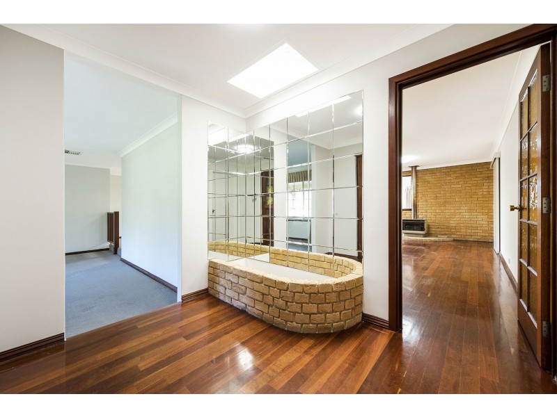 65 Ridgehill Road, Maida Vale WA 6057