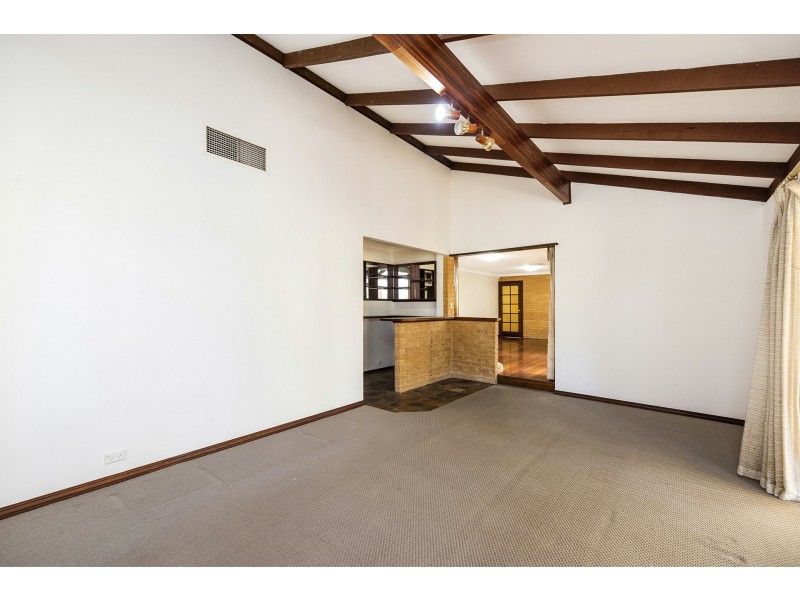 65 Ridgehill Road, Maida Vale WA 6057