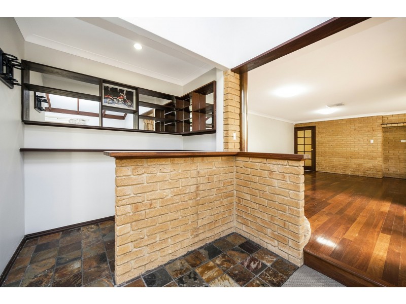 65 Ridgehill Road, Maida Vale WA 6057