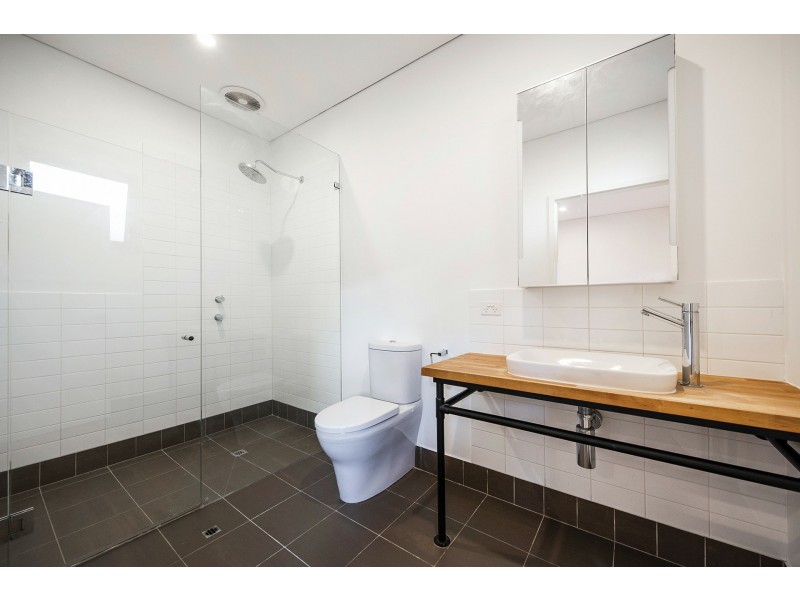 16A White Road, Kalamunda WA 6076