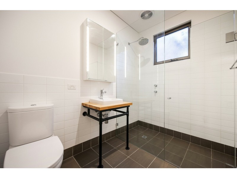 16A White Road, Kalamunda WA 6076