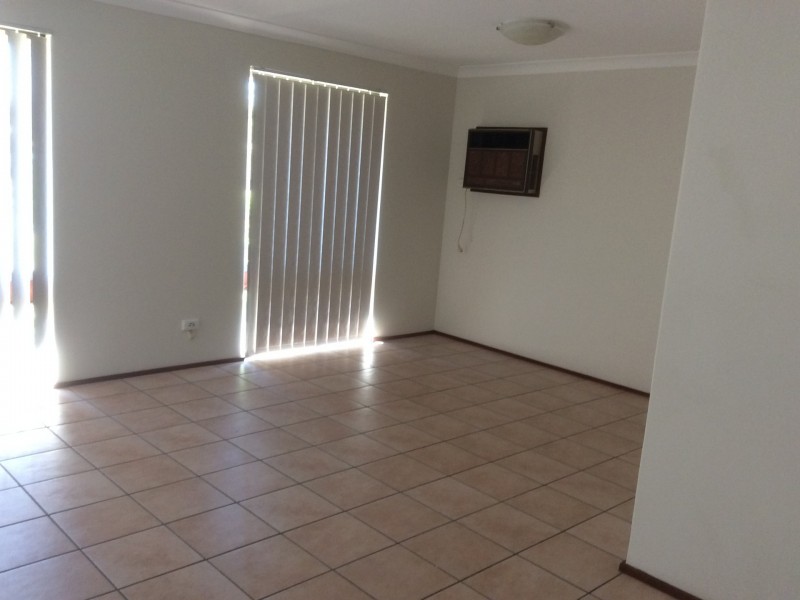 5 Marden Road, Thornlie WA 6108