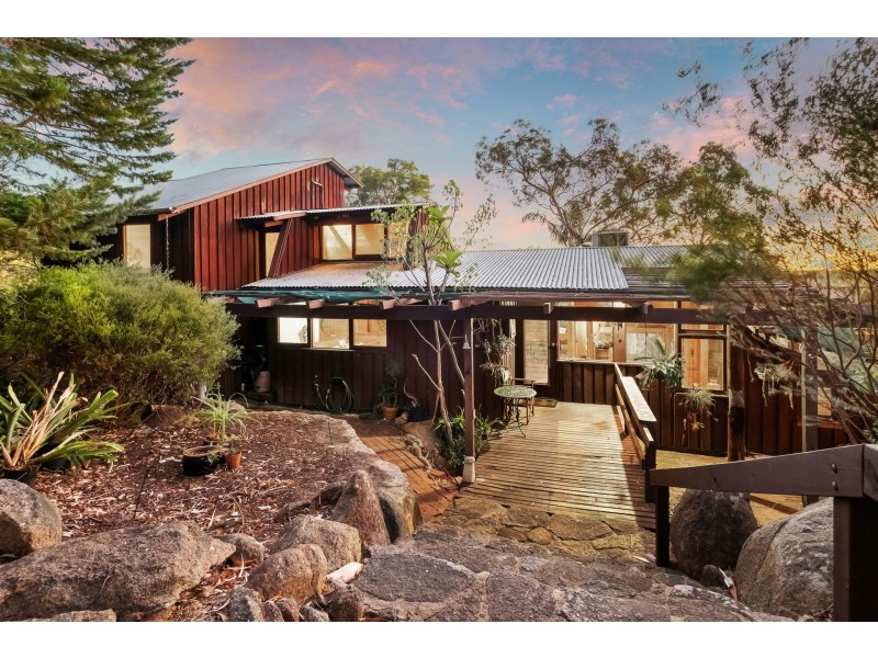 13 Michael Crescent, Boya WA 6056