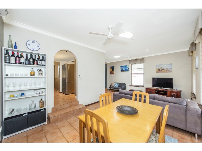 26 Shield Road, Lesmurdie WA 6076