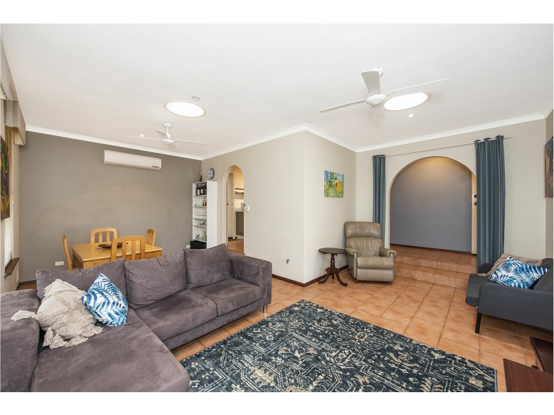 26 Shield Road, Lesmurdie WA 6076