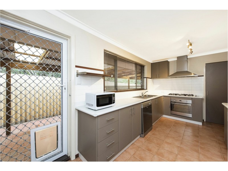 26 Shield Road, Lesmurdie WA 6076