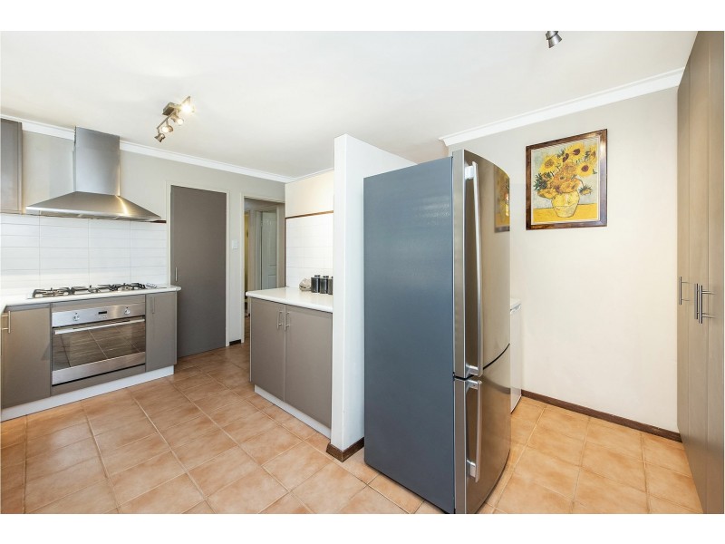 26 Shield Road, Lesmurdie WA 6076