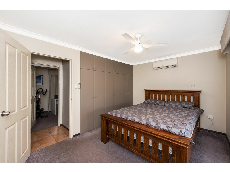 26 Shield Road, Lesmurdie WA 6076