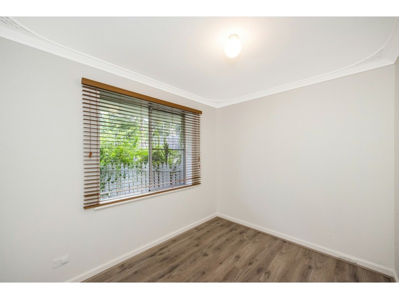 375A Lesmurdie Road, Lesmurdie WA 6076