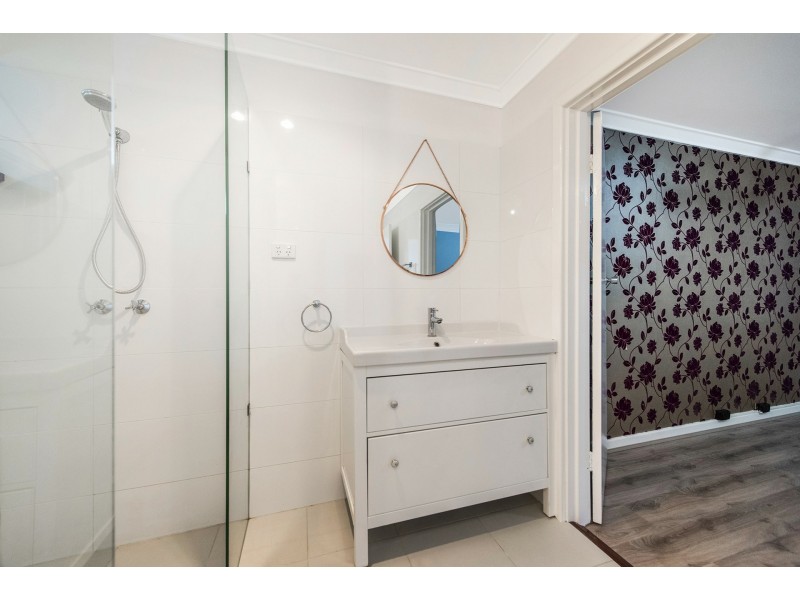 375A Lesmurdie Road, Lesmurdie WA 6076