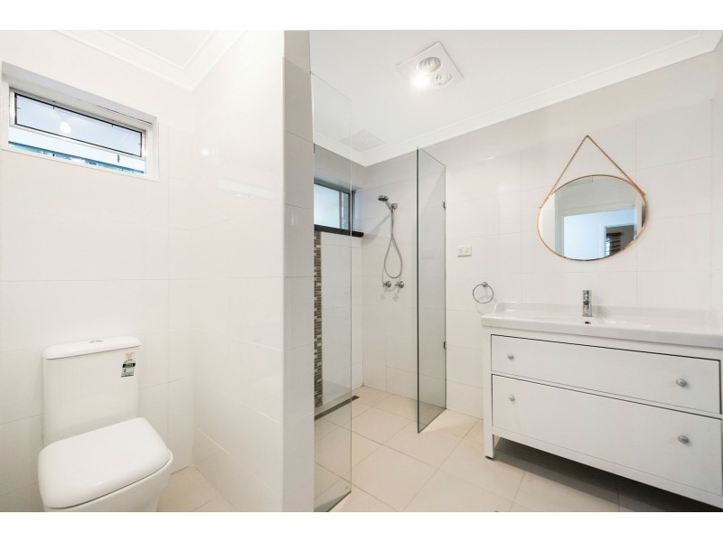 375A Lesmurdie Road, Lesmurdie WA 6076