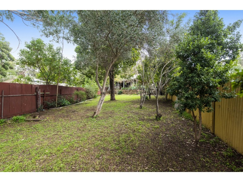 375A Lesmurdie Road, Lesmurdie WA 6076