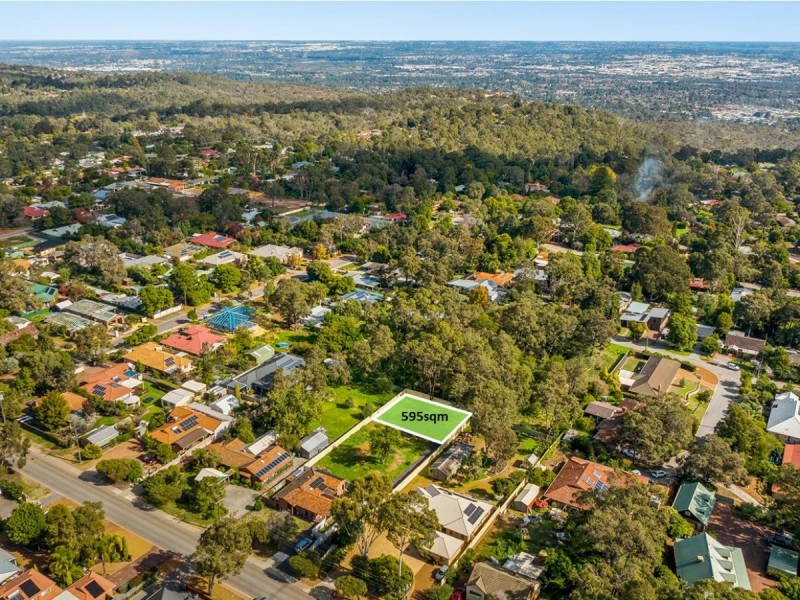 40B Boonooloo Road, Kalamunda WA 6076