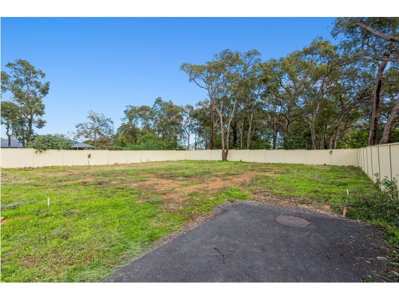 40B Boonooloo Road, Kalamunda WA 6076