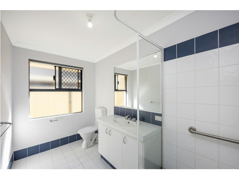 7 Heroic Lane, Wattle Grove WA 6107