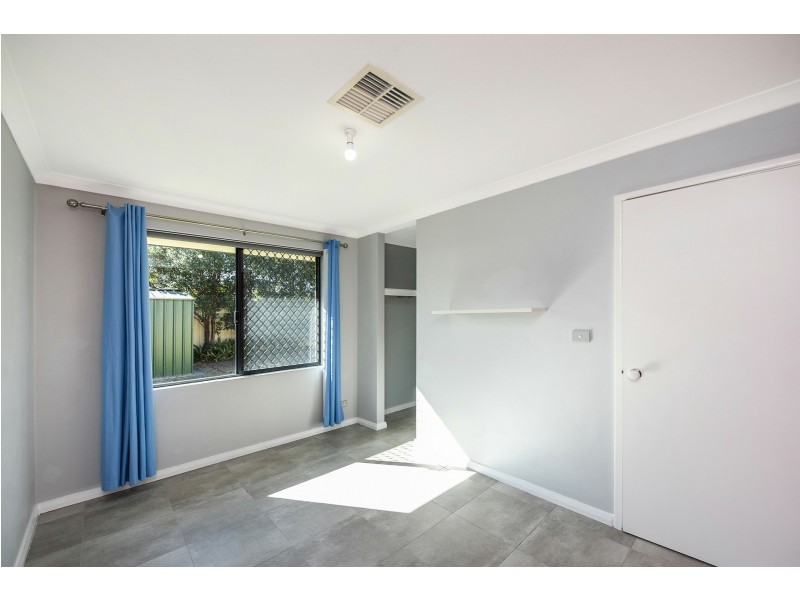 7 Heroic Lane, Wattle Grove WA 6107