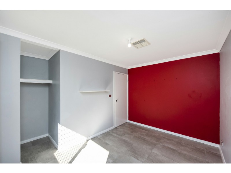 7 Heroic Lane, Wattle Grove WA 6107