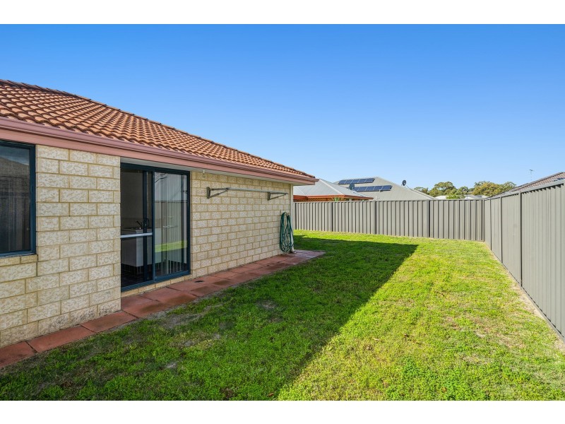 274 Adelaide Street, High Wycombe WA 6057