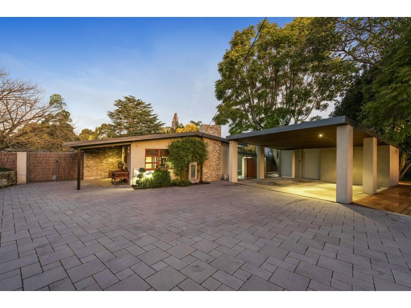 23 Orange Valley Road, Kalamunda WA 6076