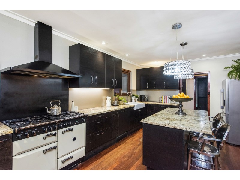 23 Orange Valley Road, Kalamunda WA 6076