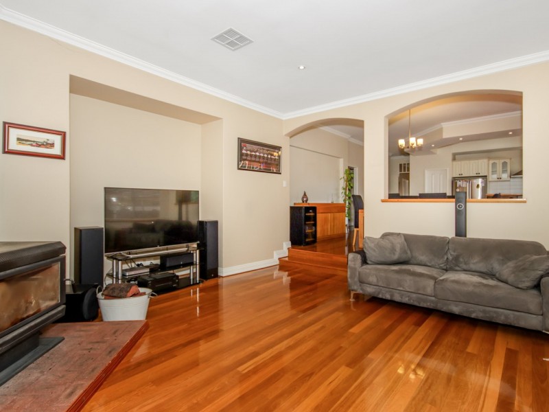 43 Grove Road, Walliston WA 6076