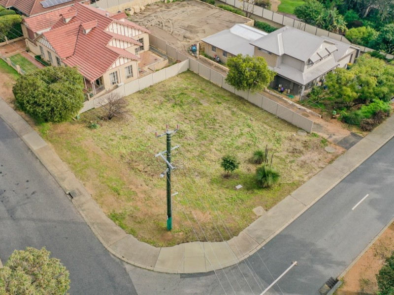 26 Boonooloo Road, Kalamunda WA 6076