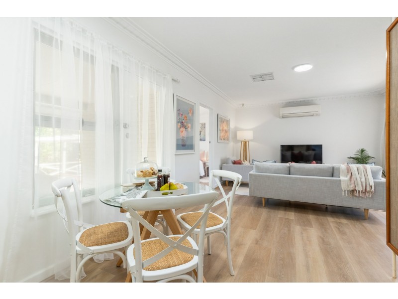 6 Pauline Avenue, Kalamunda WA 6076