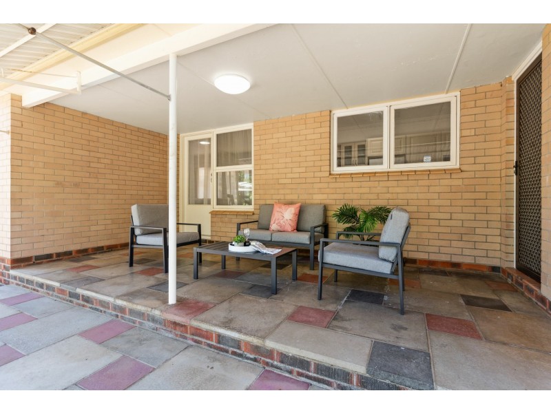 6 Pauline Avenue, Kalamunda WA 6076