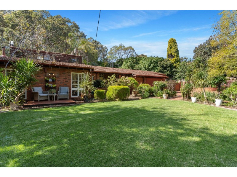 54 Betti Road, Kalamunda WA 6076