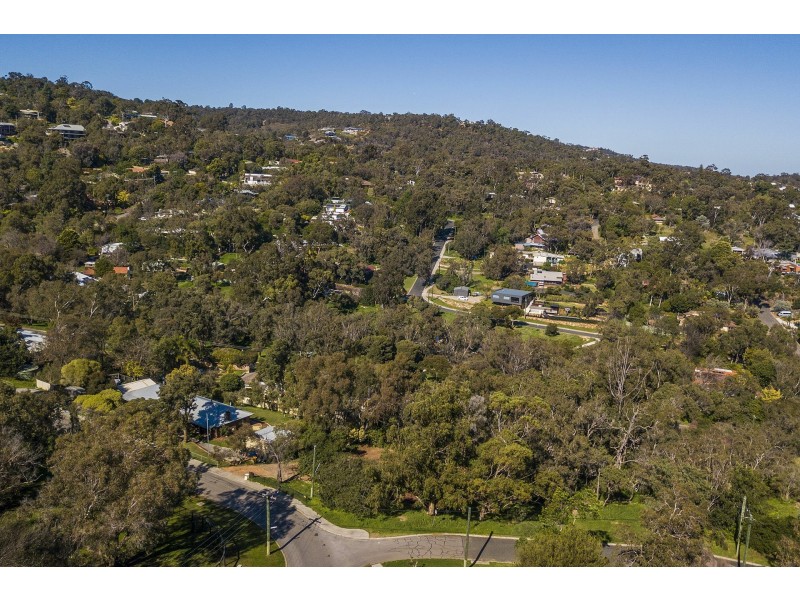 55 Zamia Road, Gooseberry Hill WA 6076