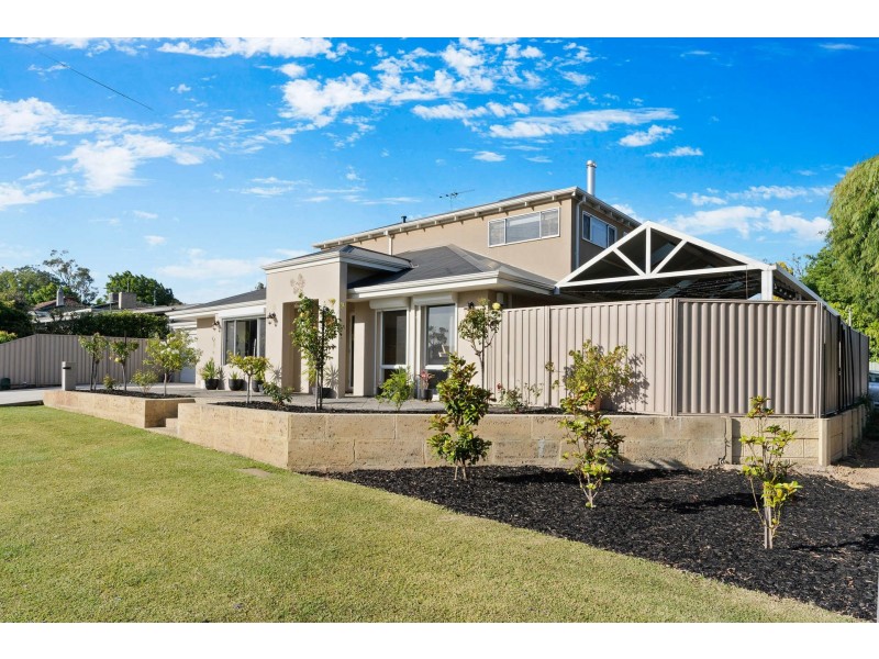 38 Warner Road, High Wycombe WA 6057